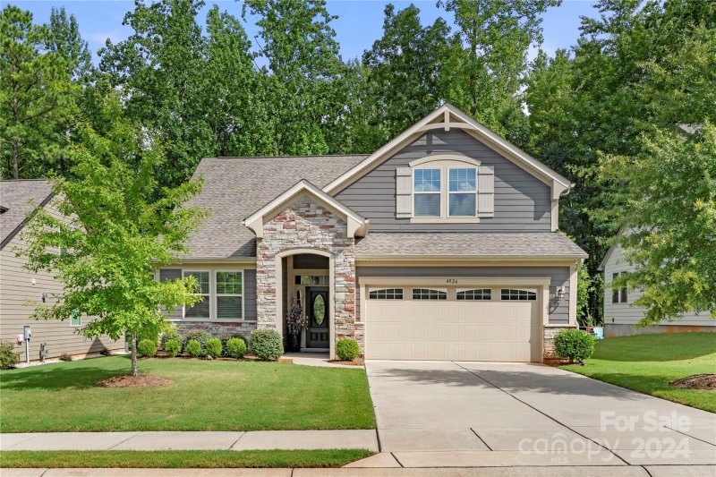 4926 Norman Park Place