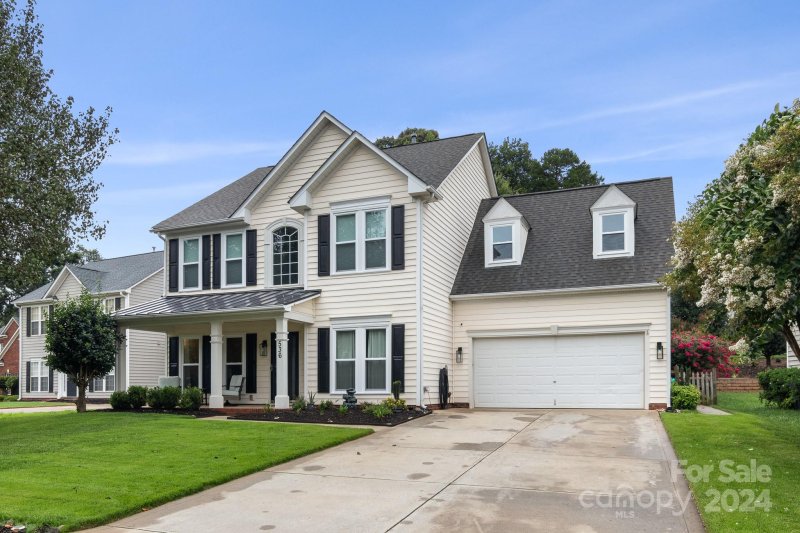 Property image 2 at 536 Saint George Road, Fort Mill, SC 29708