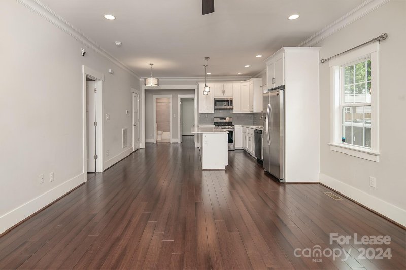 Property image 5 at 318 Katonah Avenue, Charlotte, NC 28208