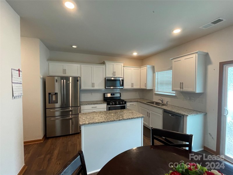 Property image 4 at 716 Larmore Avenue, Charlotte, NC 28216