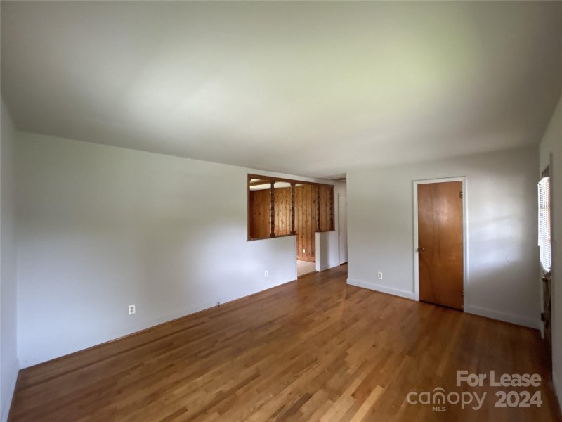 Property image 3 at 4326 Gatewood Drive, Charlotte, NC 28208