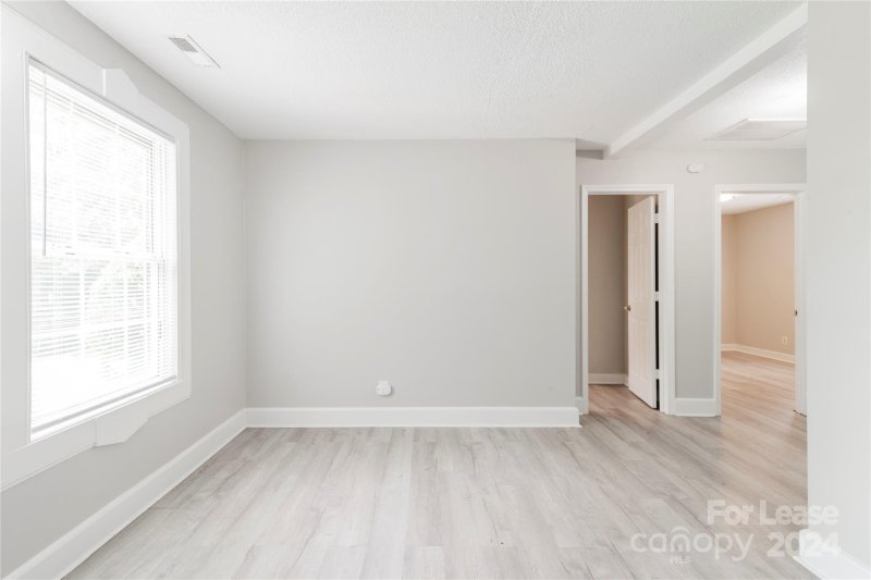 Property image 2 at 2517 Hemphill Street, Charlotte, NC 28208