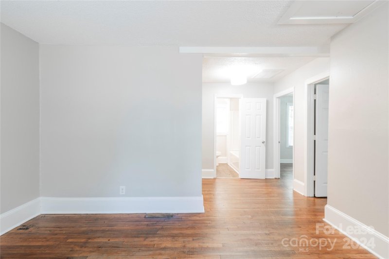 Property image 2 at 2517 Hemphill Street, Charlotte, NC 28208