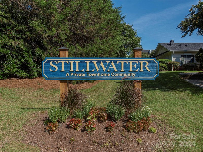 Property image 2 at 8065 Bristle Toe Lane, Charlotte, NC 28277