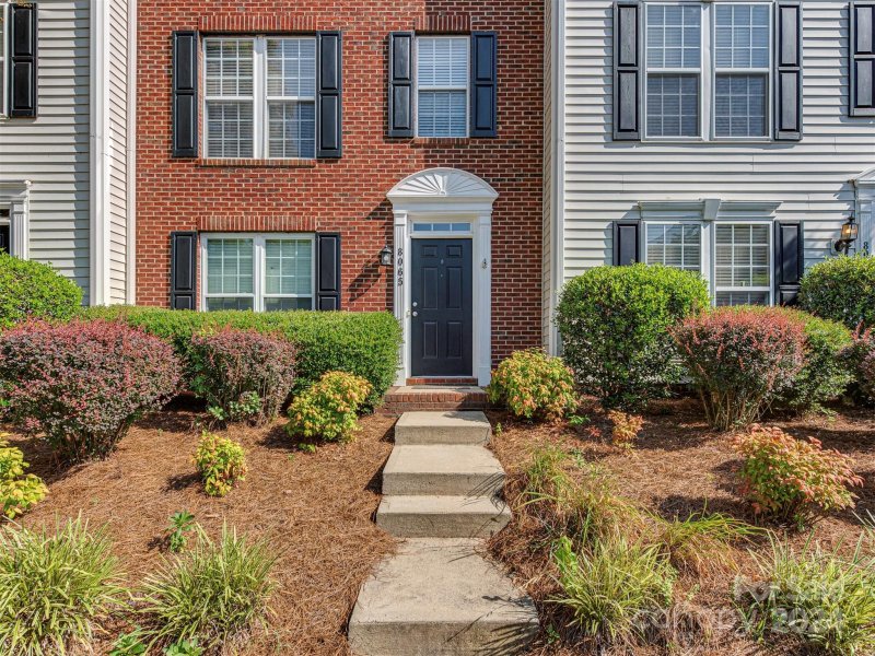 Property image 3 at 8065 Bristle Toe Lane, Charlotte, NC 28277