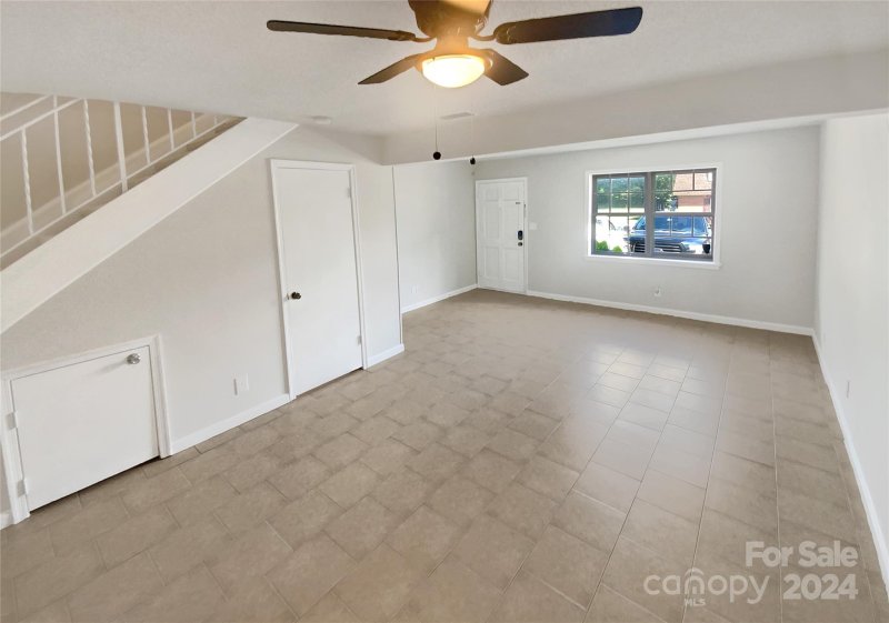 Property image 5 at 5807 Hunting Ridge Lane, Charlotte, NC 28212