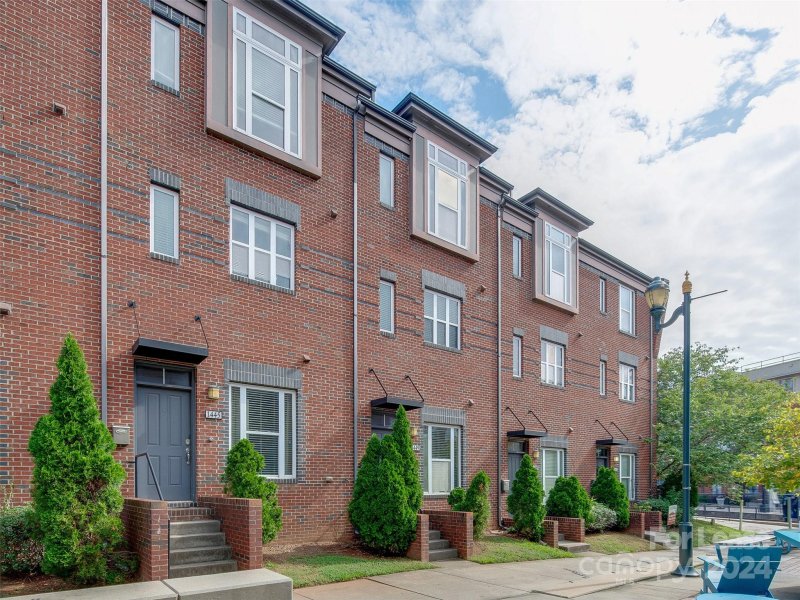 Property image 2 at 1449 Camden Road, Charlotte, NC 28203