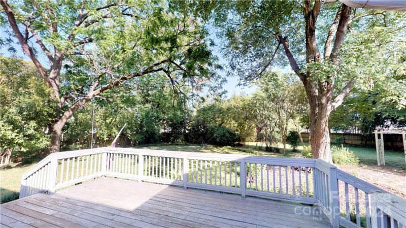 Property image 2 at 1426 Bevis Drive, Charlotte, NC 28209