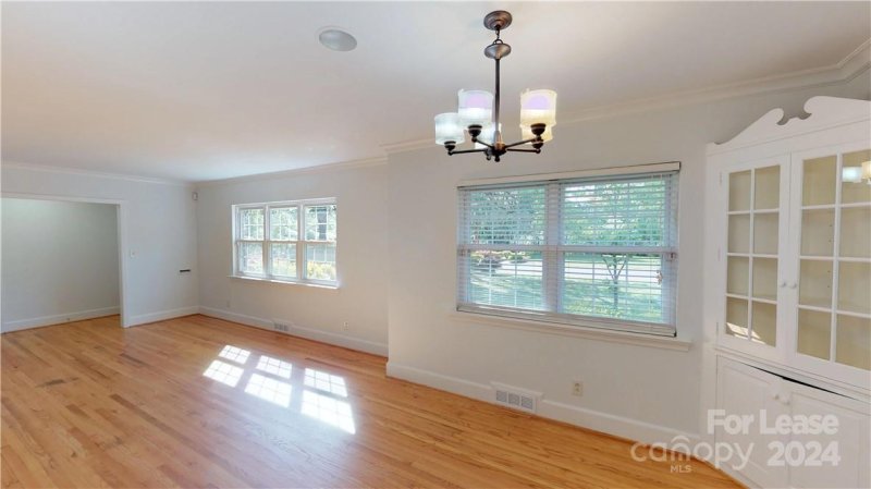 Property image 3 at 1426 Bevis Drive, Charlotte, NC 28209