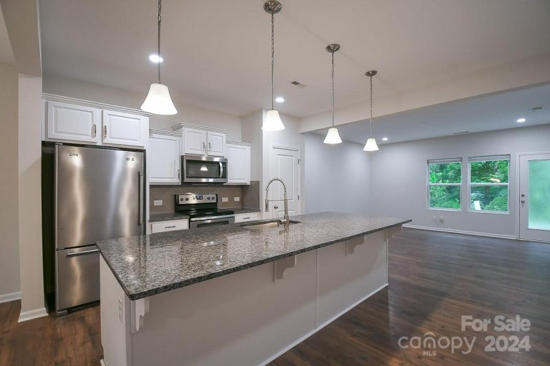Property image 5 at 3124 Graceland Circle, Pineville, NC 28134