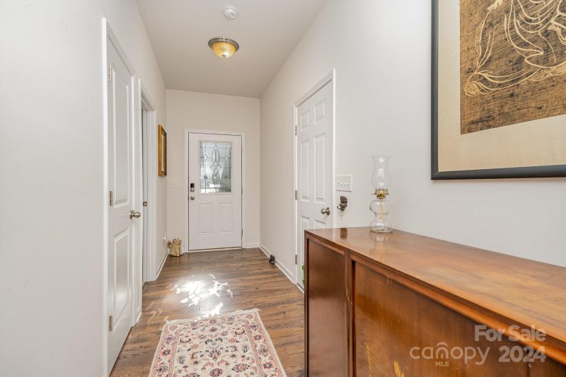 Property image 2 at 7407 Larwill Lane, Charlotte, NC 28216