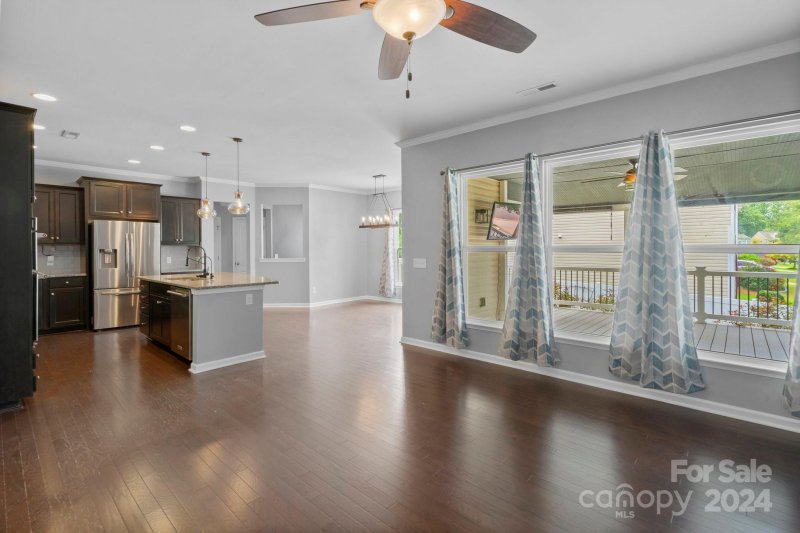 Property image 4 at 125 Edenton Lane, Mooresville, NC 28117