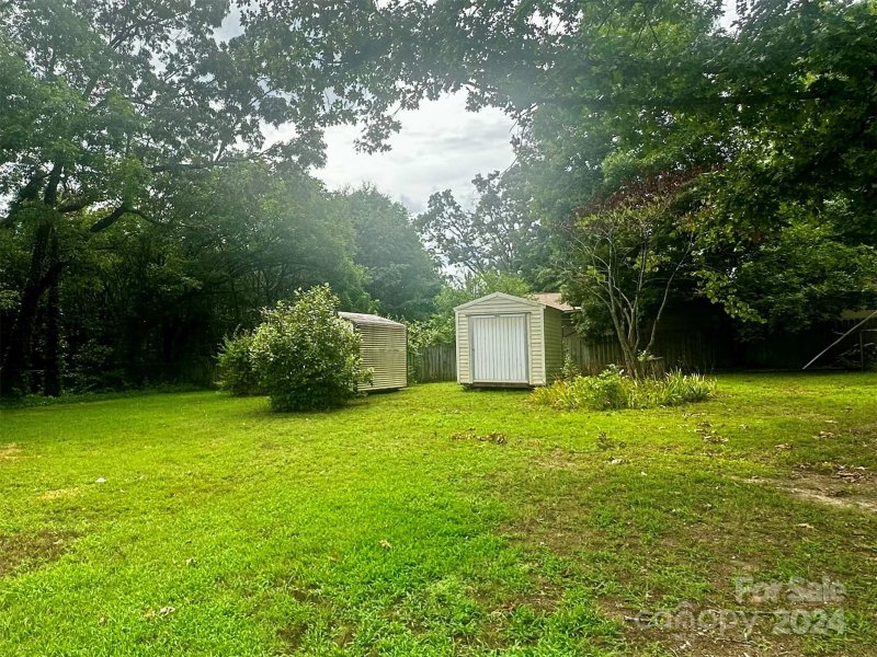 Property image 4 at 1453 19th Street, Hickory, NC 28601