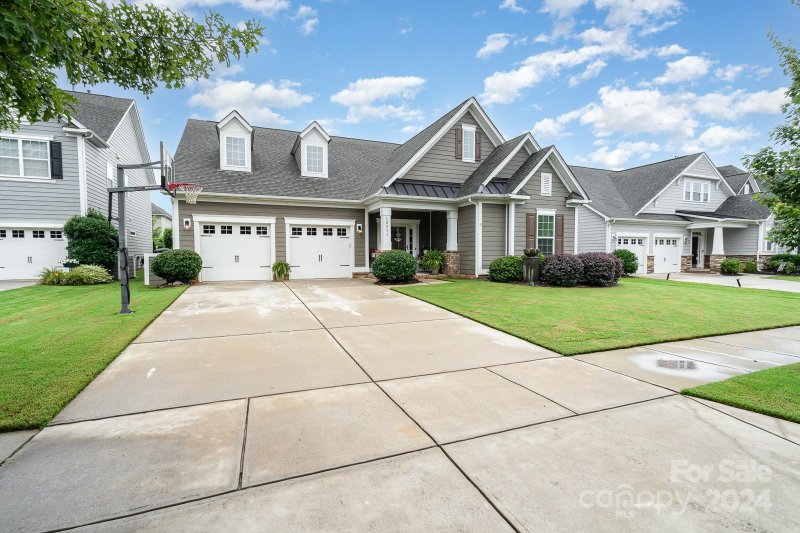 Property image 4 at 12511 Old Westbury Drive, Cornelius, NC 28031