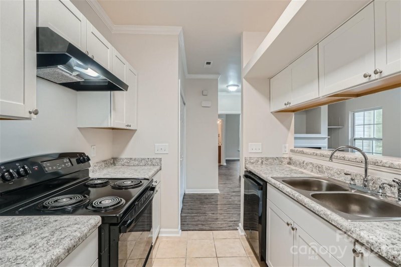 Property image 5 at 2519 Carya Pond Lane, Charlotte, NC 28212