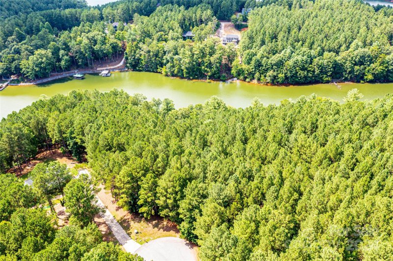 Property image 3 at 2062 Dockside Place, Connelly Springs, NC 28612