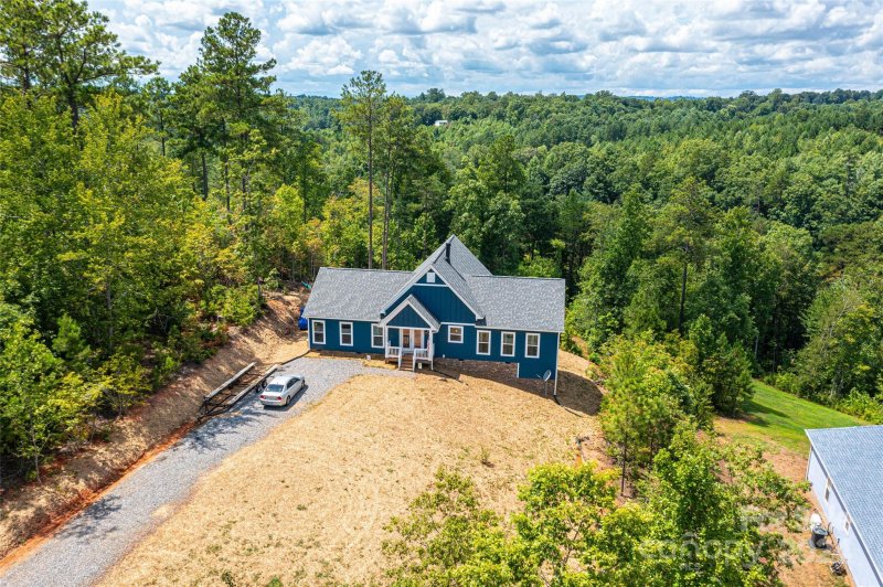 Property image 4 at 1827 Waters Edge Drive, Granite Falls, NC 28630