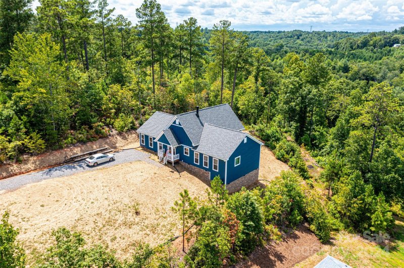 Property image 5 at 1827 Waters Edge Drive, Granite Falls, NC 28630