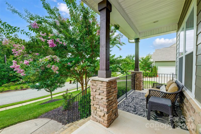 Property image 3 at 217 N Centurion Lane, Mount Holly, NC 28120