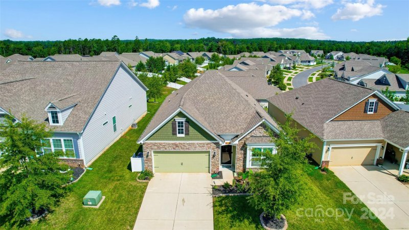 Property image 3 at 523 Belle Grove Drive, Clover, SC 29710