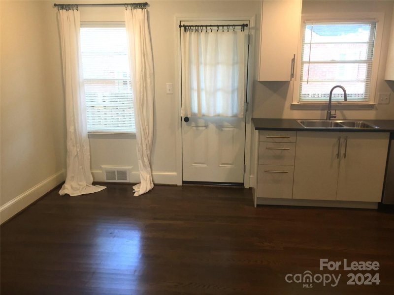 Property image 5 at 1824 Club Road, Charlotte, NC 28205