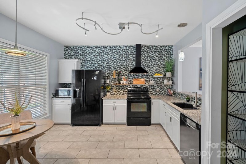 Property image 4 at 10341 Winslet Drive, Charlotte, NC 28277