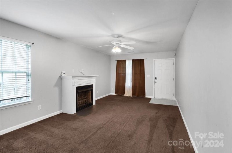 Property image 2 at 5640 Henderson Oaks Drive, Charlotte, NC 28269