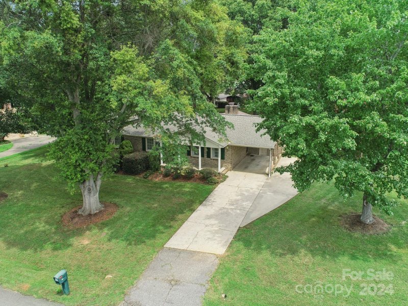 Property image 3 at 108 Colonial Drive, Kings Mountain, NC 28086
