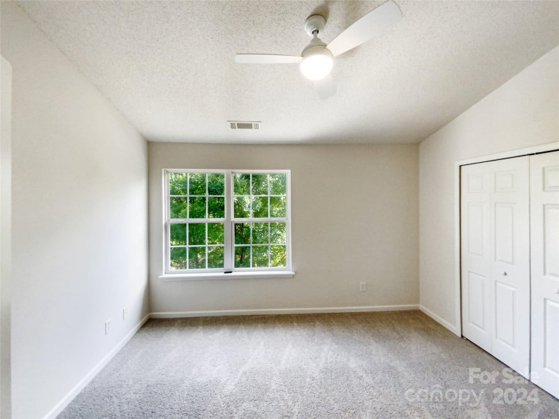 Property image 3 at 16841 Greenlawn Hills Court, Charlotte, NC 28213