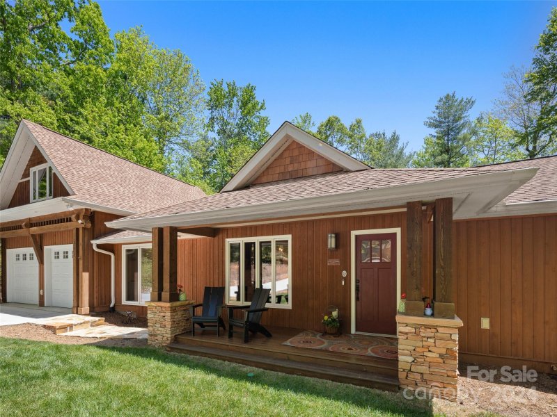 Property image 5 at 376 Whispering Woods Drive, Saluda, NC 28773