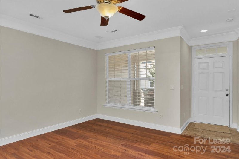 Property image 3 at 127 Walnut Cove Drive, Mooresville, NC 28117