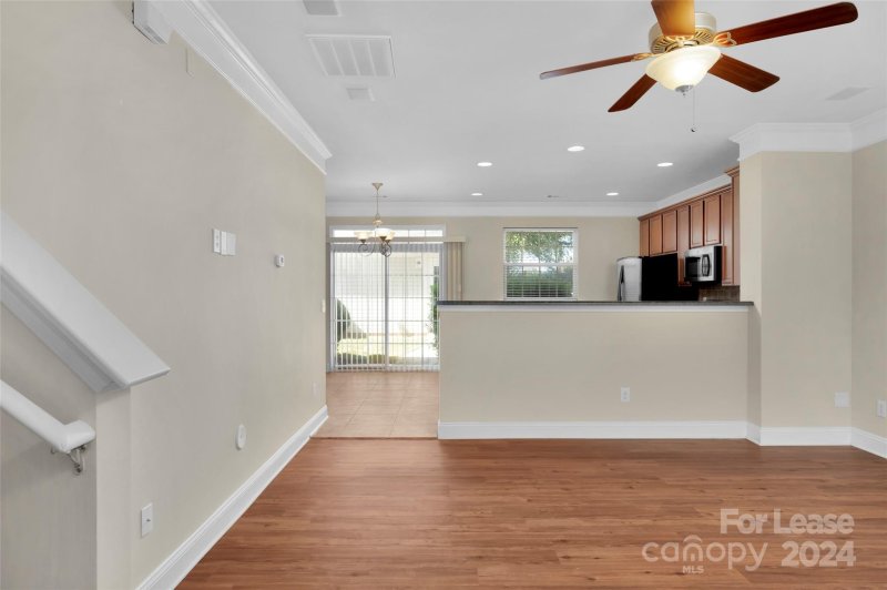 Property image 4 at 127 Walnut Cove Drive, Mooresville, NC 28117