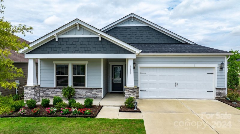 Property image 3 at 1812 Lotus Lane, Denver, NC 28037