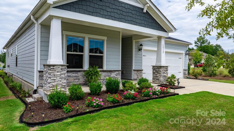 Property image 4 at 1812 Lotus Lane, Denver, NC 28037