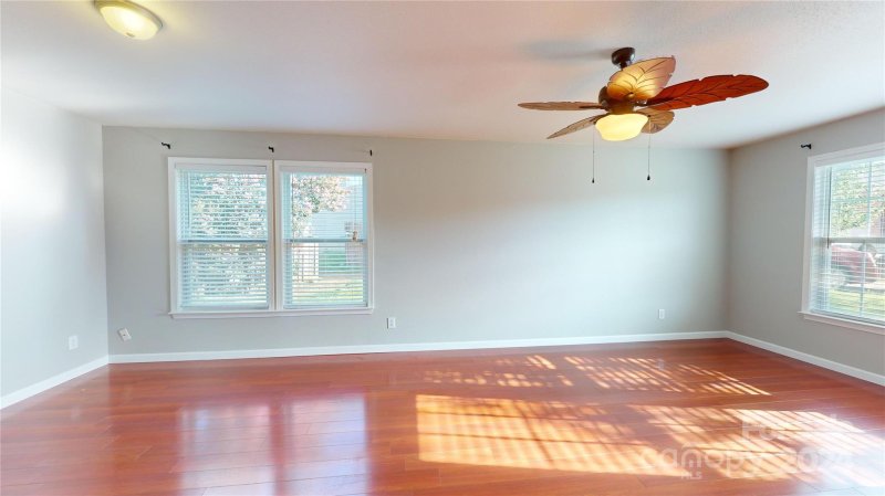 Property image 3 at 325 Farm Springs Drive, Mount Holly, NC 28120