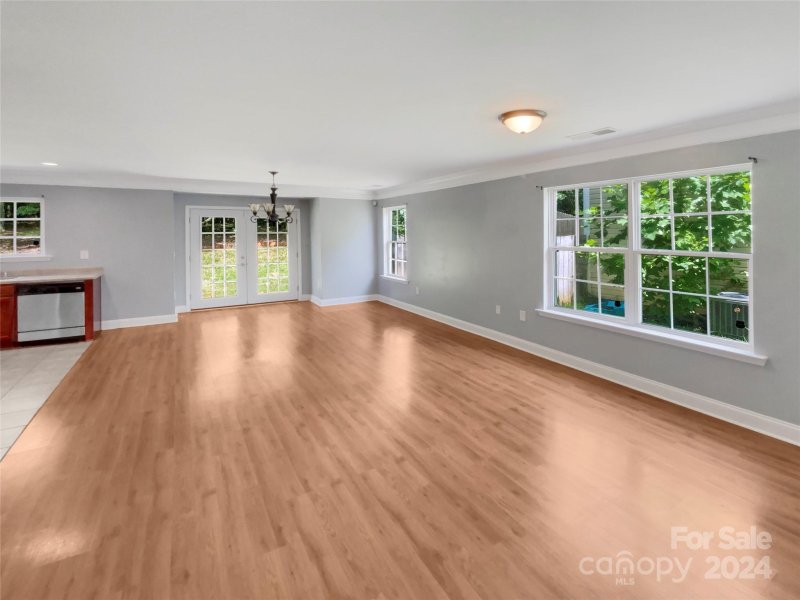 Property image 3 at 442 Tribune Drive, Charlotte, NC 28214