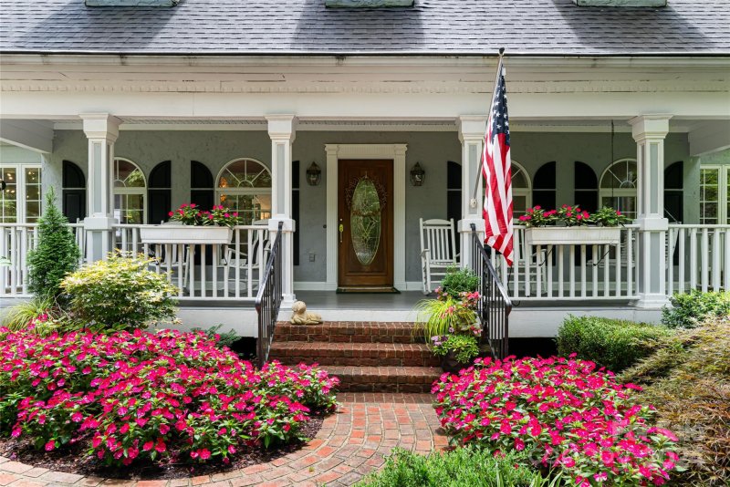 Property image 2 at 23 Mountain Lake Drive, Hendersonville, NC 28739