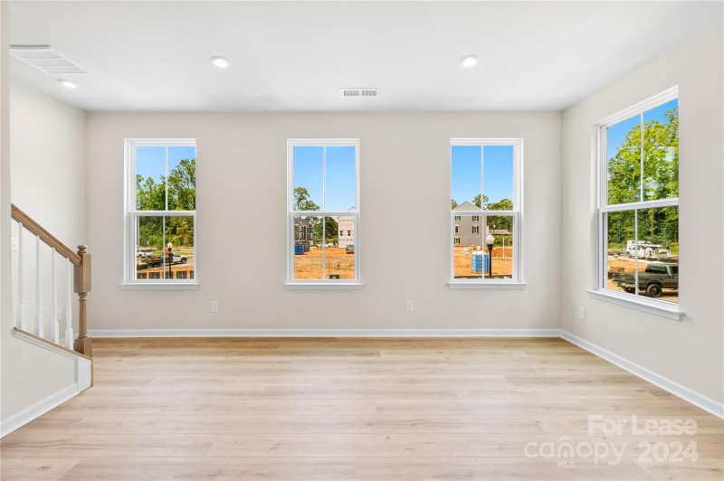 Property image 4 at 3322 Beeler Lane, Charlotte, NC 28208