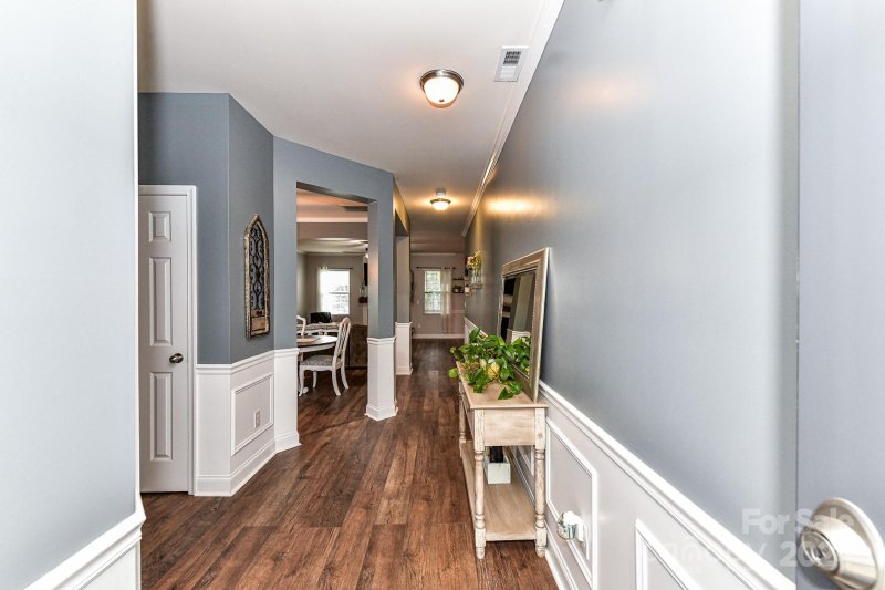 Property image 2 at 4303 Glenduran Lane, Waxhaw, NC 28173