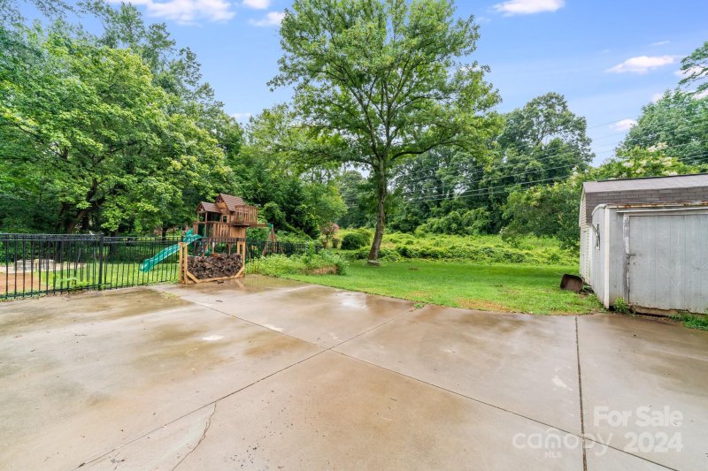 Property image 5 at 2039 Linda Street, Gastonia, NC 28054