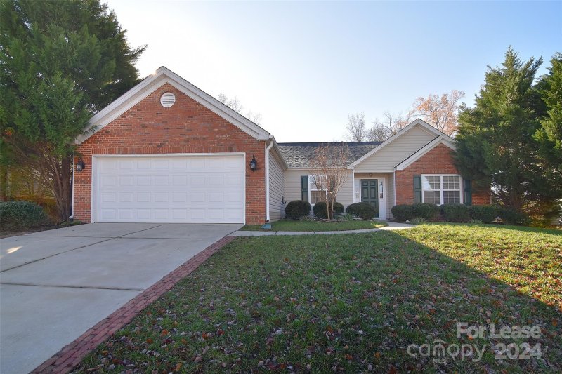 Property image 2 at 1007 Glen Hollow Drive, Indian Trail, NC 28079