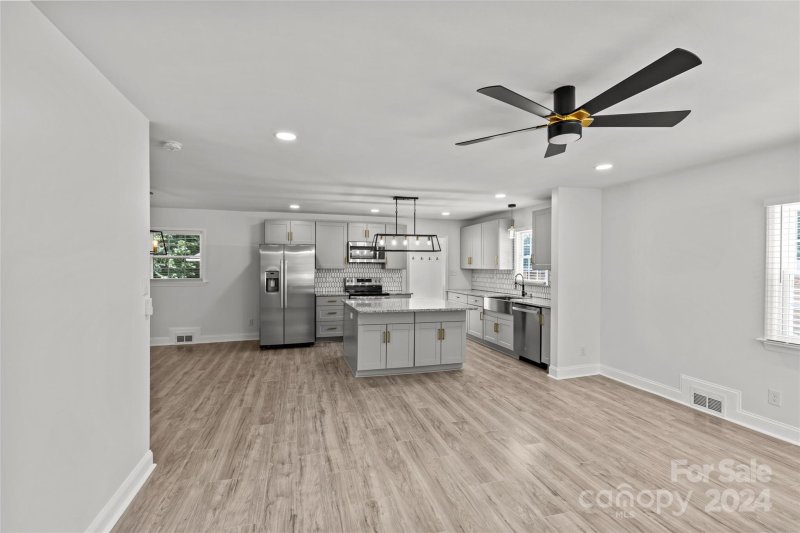 Property image 4 at 3945 Foxford Place, Charlotte, NC 28215