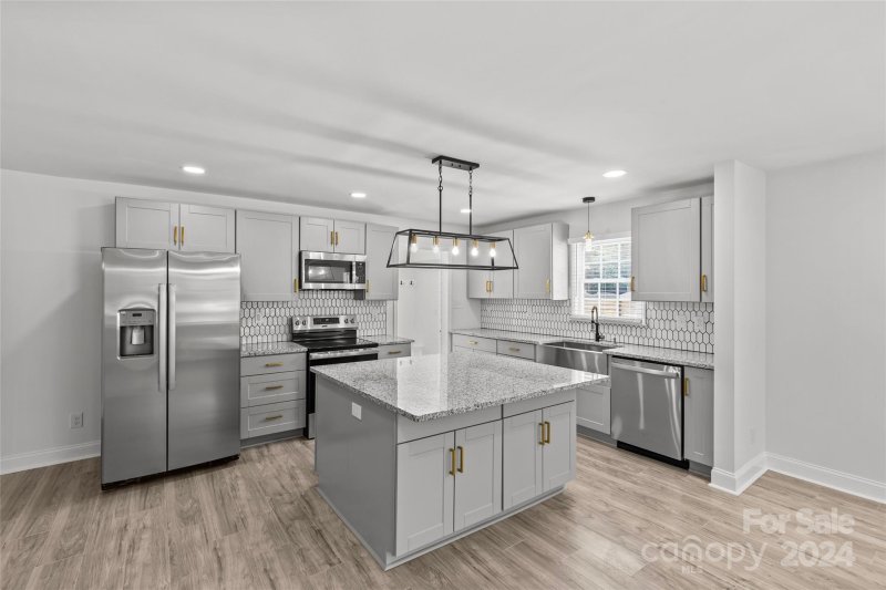 Property image 5 at 3945 Foxford Place, Charlotte, NC 28215