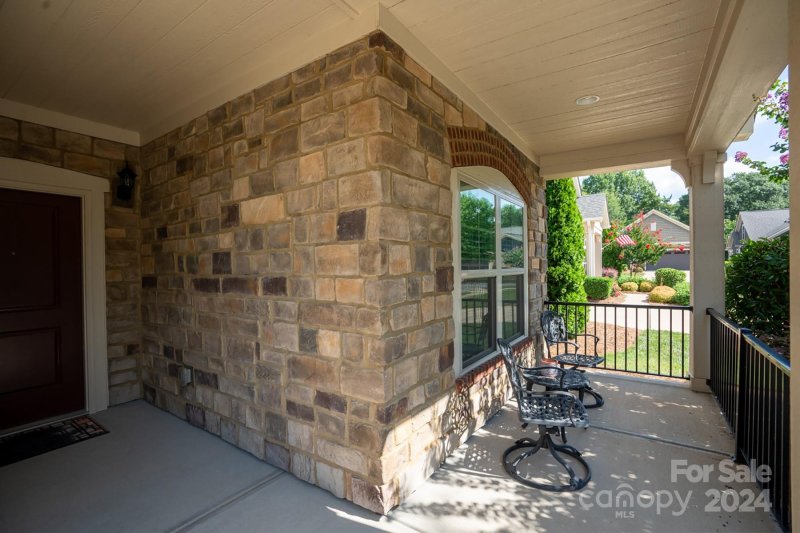 Property image 3 at 8311 Parknoll Drive, Huntersville, NC 28078