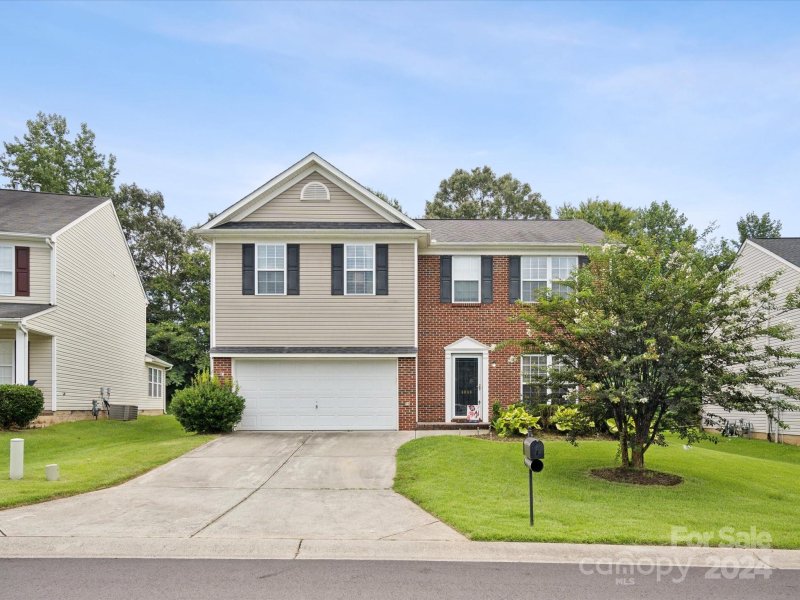 Property image 2 at 4040 Catawba Creek Drive, Gastonia, NC 28056