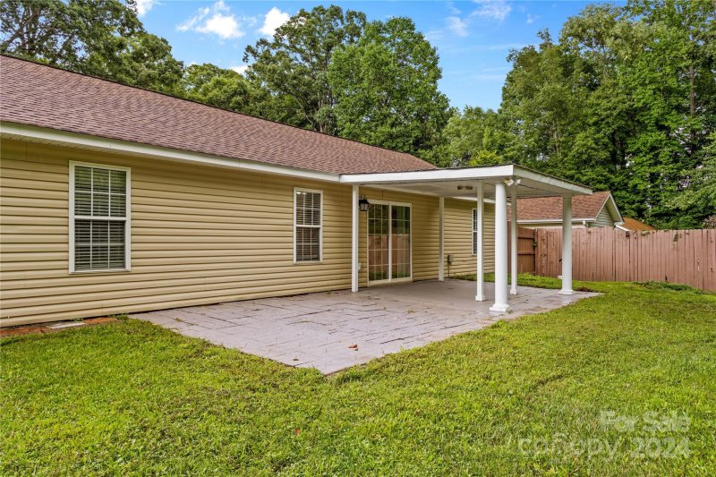 Property image 2 at 3616 Oakwood Road, Charlotte, NC 28269