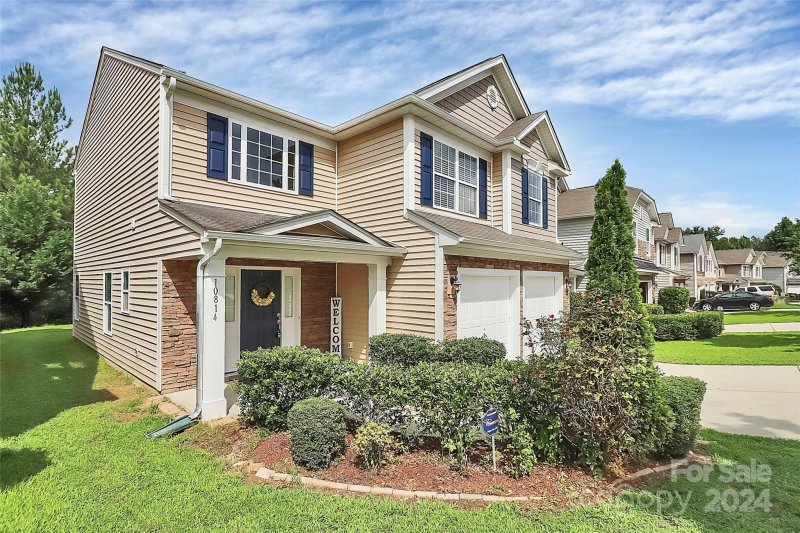 Property image 3 at 10814 Greenhead View Road, Charlotte, NC 28262