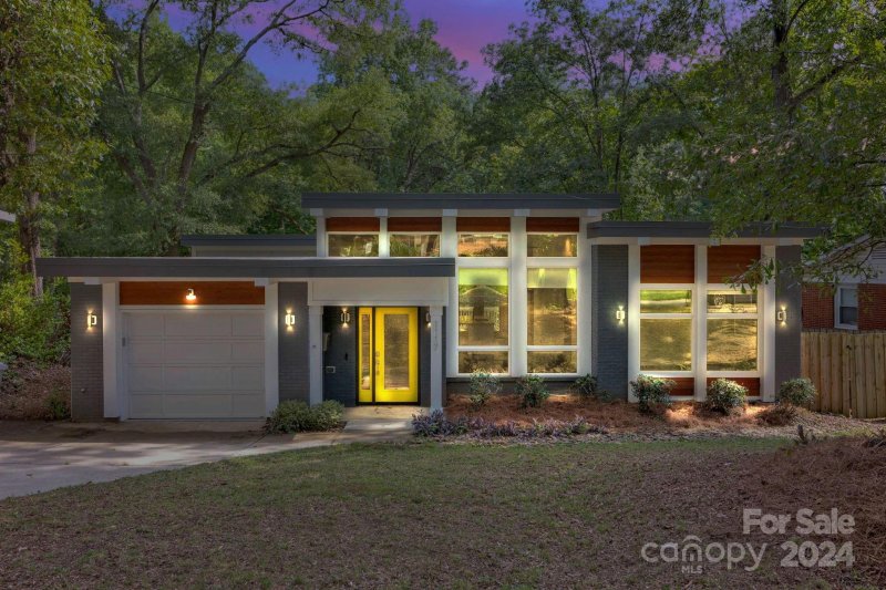 Property image 4 at 1117 Rollingwood Drive, Charlotte, NC 28217