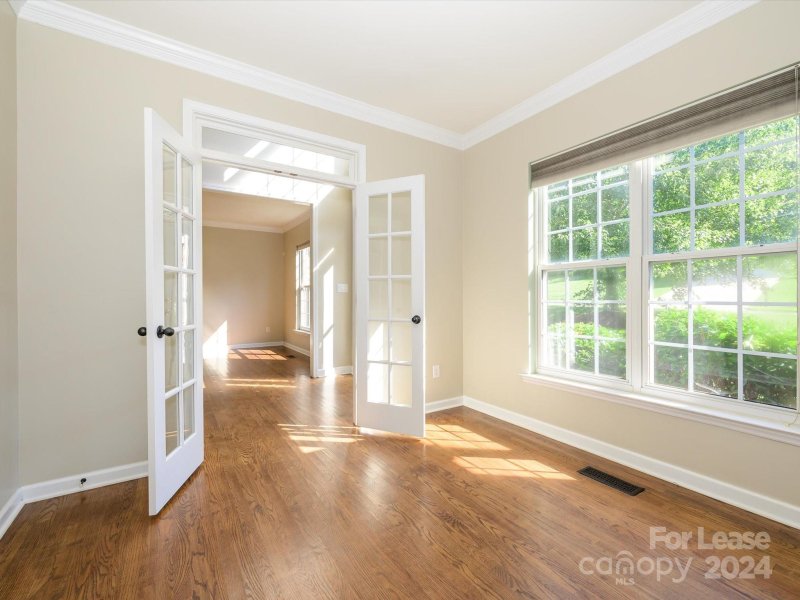 Property image 5 at 11526 Sir Francis Drake Drive, Charlotte, NC 28277