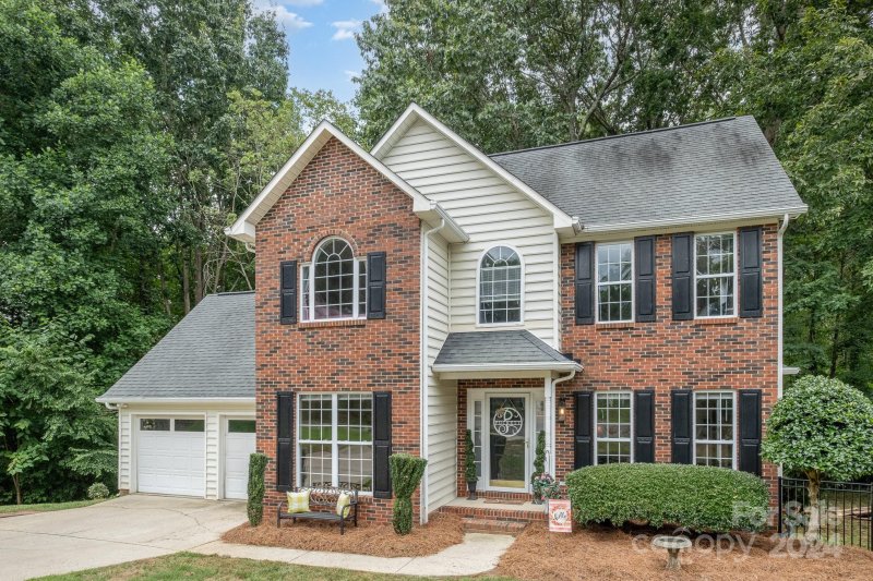 Property image 2 at 1299 Fenwick Hall Court, Gastonia, NC 28056